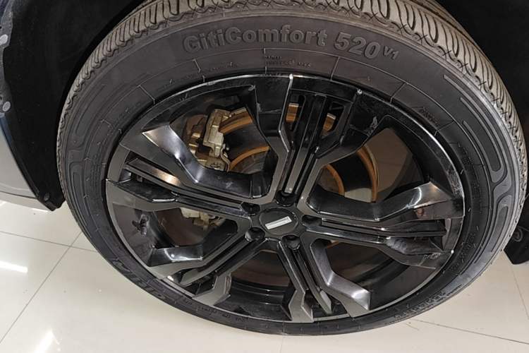 Used Wey VV7 2021 2.0T Technology Edition Left Front Wheel Hub