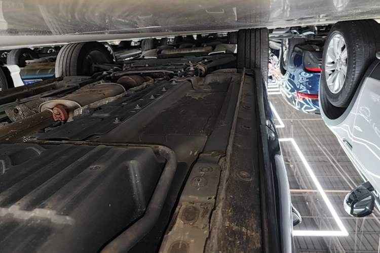 Used Wey VV7 2021 2.0T Technology Edition Left Side Sill