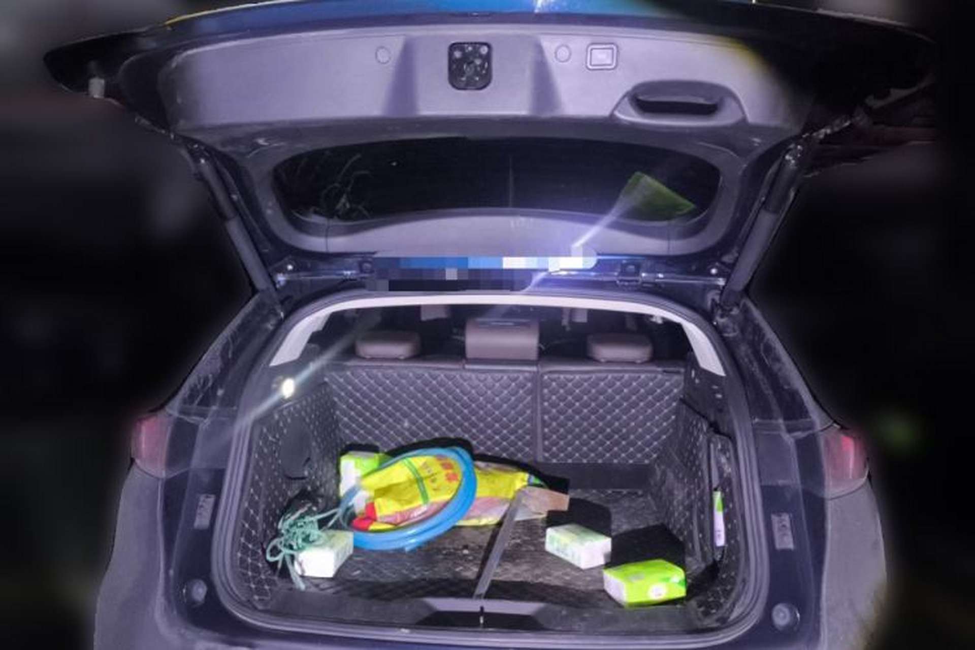 Used Wey VV7 2021 2.0T Technology Edition Trunk