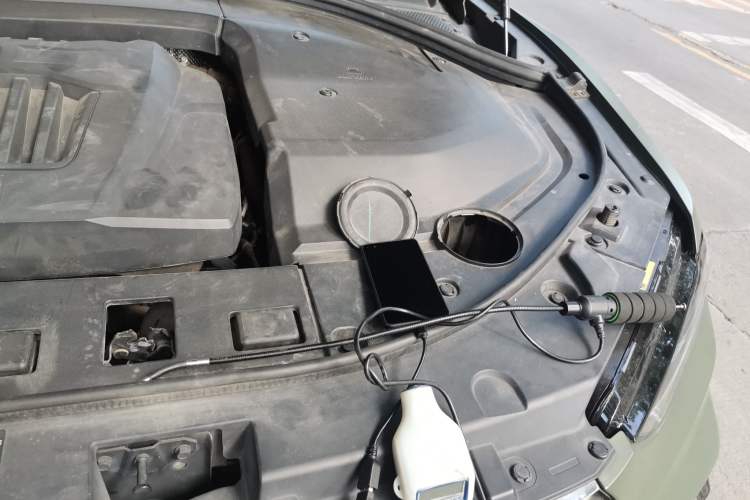Used Wey VV7 2021 2.0T Technology Edition Engine Bay Left