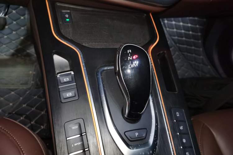 Used Wey VV7 2021 2.0T Technology Edition Gear Lever
