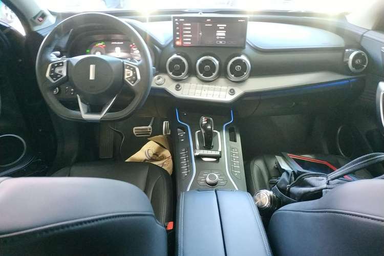Used Wey VV7 GT 2020 2.0T Flagship Edition Center Console