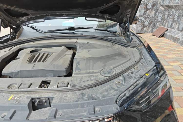 Used Wey VV7 GT 2020 2.0T Flagship Edition Engine Bay Left