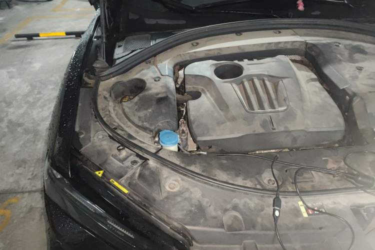 Used Wey VV7 GT 2020 2.0T Flagship Edition Engine Bay Right