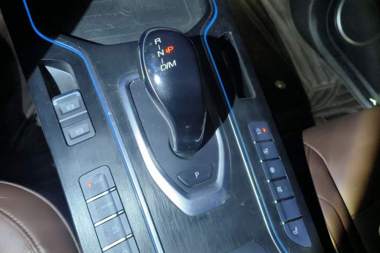 Used Wey VV7 GT 2020 2.0T Flagship Edition Gear Lever