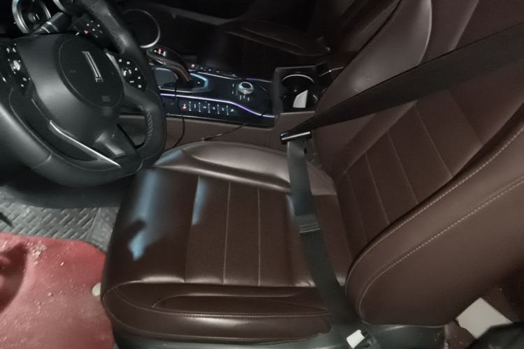 Used Wey VV7 GT 2020 2.0T Ultra-Luxury Version Left Front Seat
