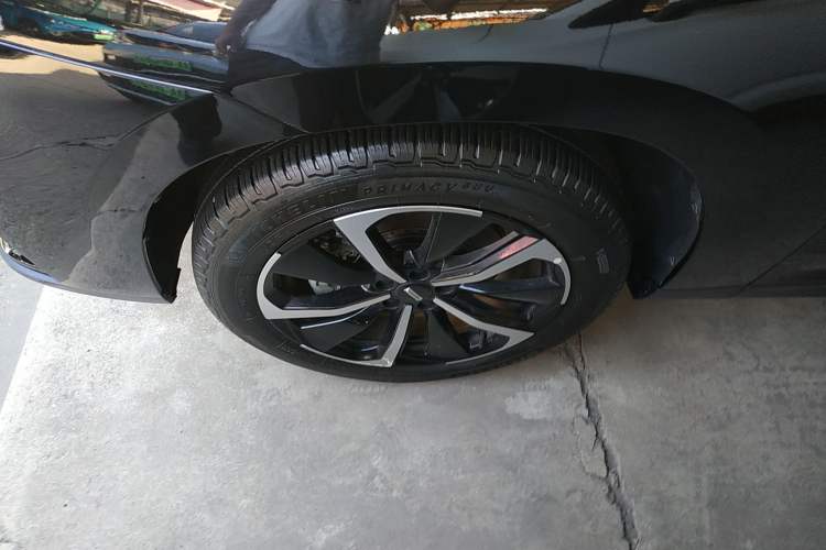 Used Wey VV7 GT 2020 2.0T Flagship Edition Left Front Wheel Hub