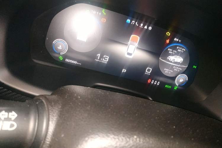 Used Wey VV7 GT 2020 2.0T Flagship Edition Odometer Close Up