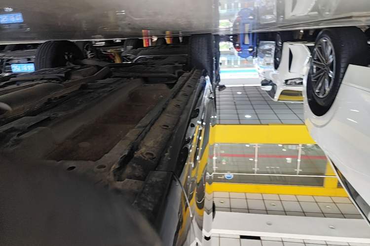 Used Wey VV7 GT 2020 2.0T Flagship Edition Right Side Sill