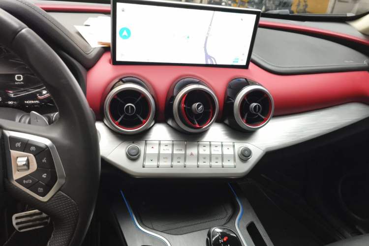 Used Wey VV7 GT 2020 2.0T Brabus Automotive Limited Edition Audio And AC Panel