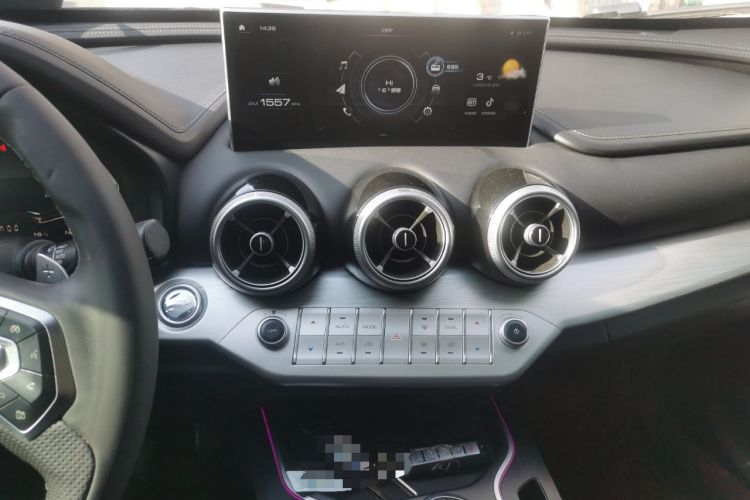 Used Wey VV7 GT 2020 2.0T Flagship Edition Audio And AC Panel