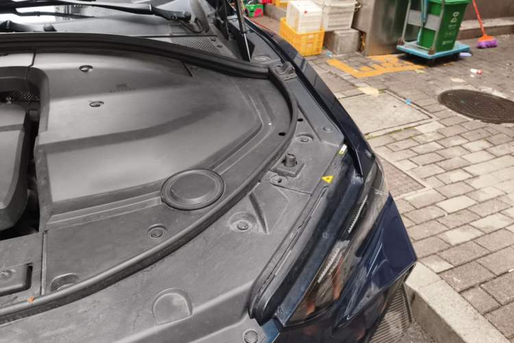 Used Wey VV7 GT 2020 2.0T Brabus Automotive Limited Edition Engine Bay Left