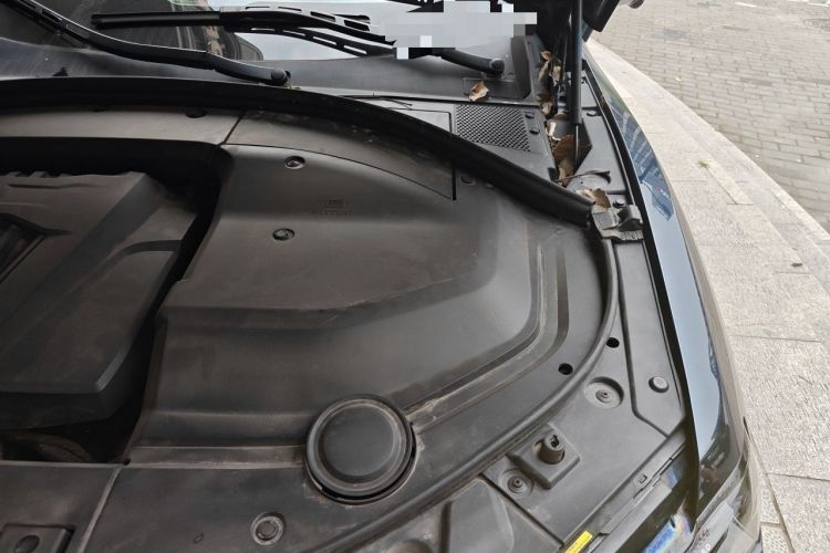 Used Wey VV7 GT 2020 2.0T Flagship Edition Engine Bay Left