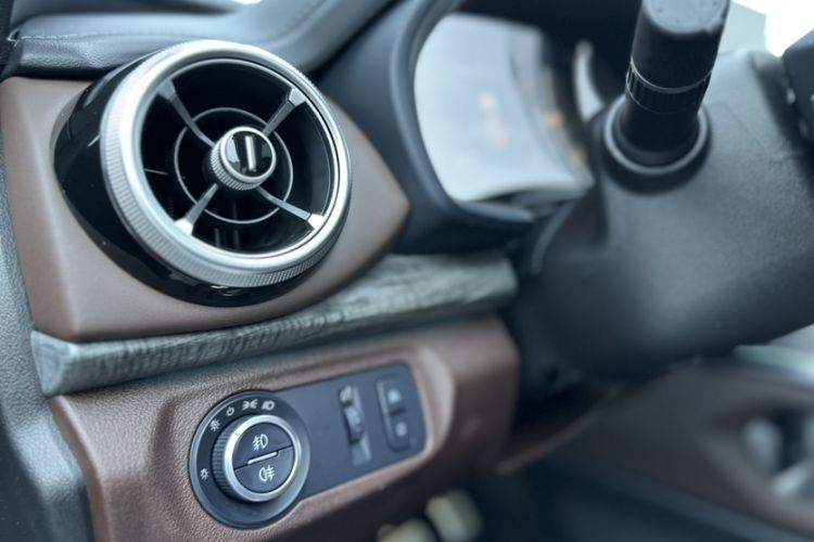 Used Wey VV7 GT 2020 2.0T Flagship Edition Interior 7