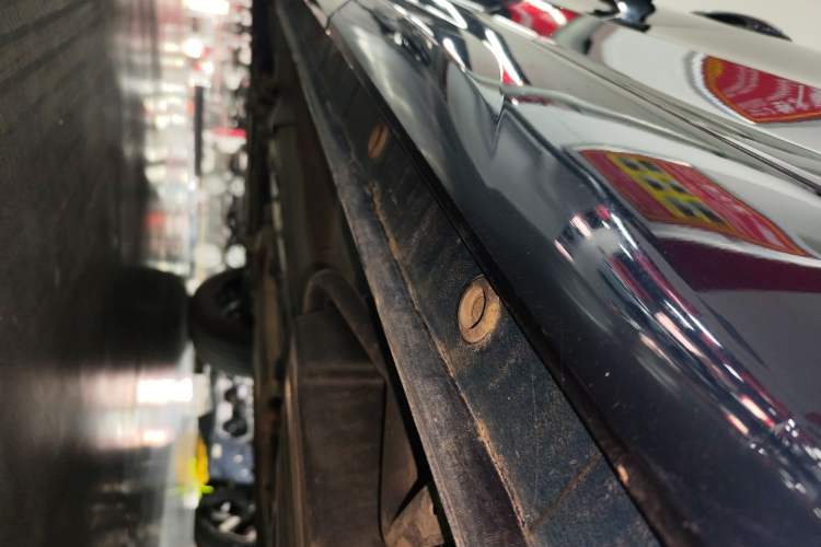 Used Wey VV7 GT 2020 2.0T Flagship Edition Left Side Sill