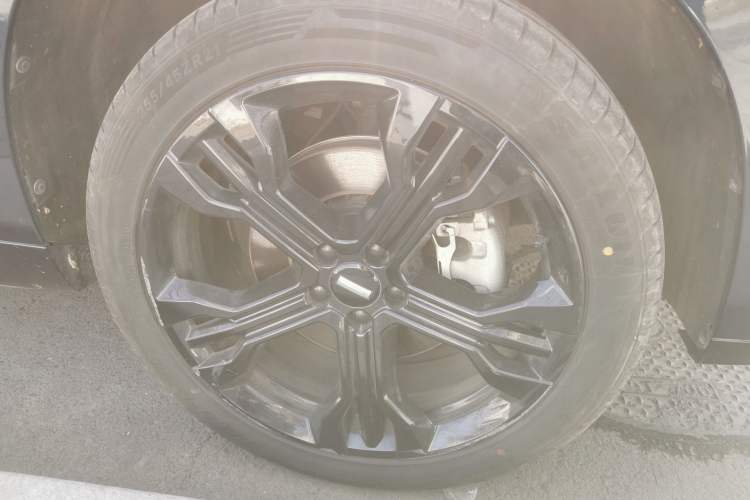 Used Wey VV7 GT 2020 2.0T Flagship Edition Right Front Wheel Hub
