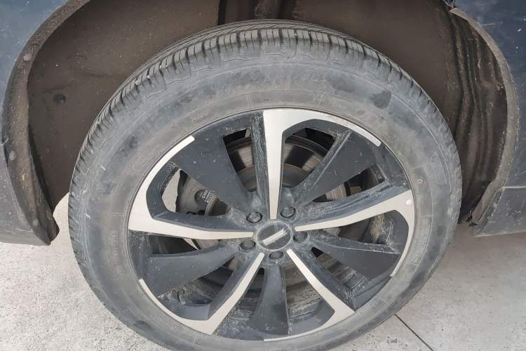 Used Wey VV7 GT 2020 2.0T Flagship Edition Right Rear Wheel Hub