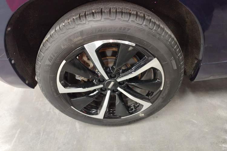 Used Wey VV7 GT 2020 2.0T Flagship Edition Right Rear Wheel Hub