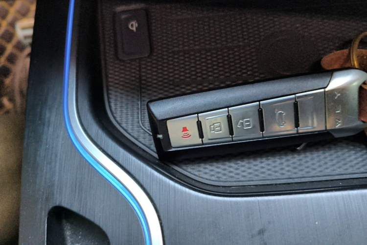 Used Wey VV7 GT 2020 2.0T Flagship Edition Vehicle Key