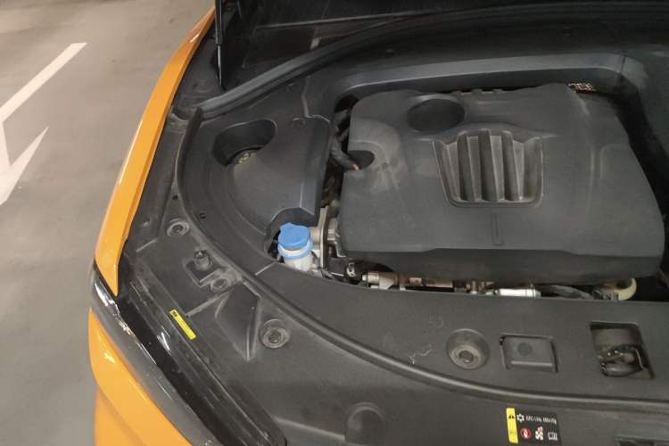 Used Wey VV7 GT 2020 2.0T Flagship Edition Engine Bay Right