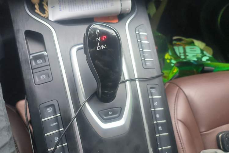 Used Wey VV7 New Energy 2020 PHEV 2.0T Flagship Model Gear Lever