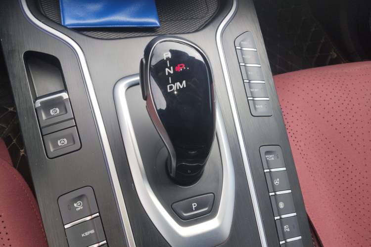 Used Wey VV7 New Energy 2020 PHEV 2.0T Flagship Model Gear Lever