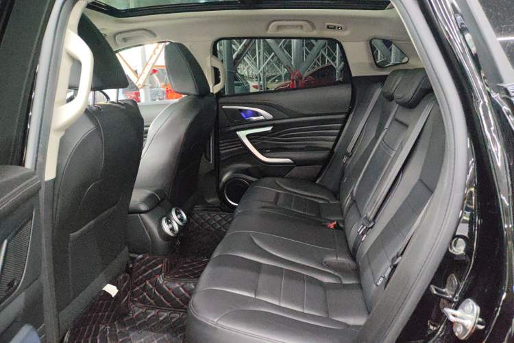 Used Wey VV7 New Energy 2020 PHEV 2.0T Flagship Model Interior 4