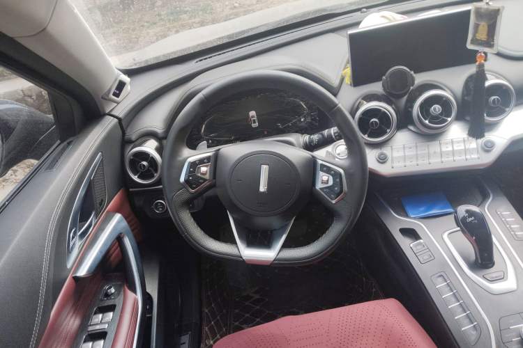 Used Wey VV7 New Energy 2020 PHEV 2.0T Flagship Model Steering Wheel