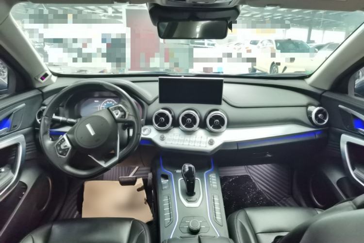 Used Wey VV7 New Energy 2020 PHEV 2.0T Flagship Model Center Console