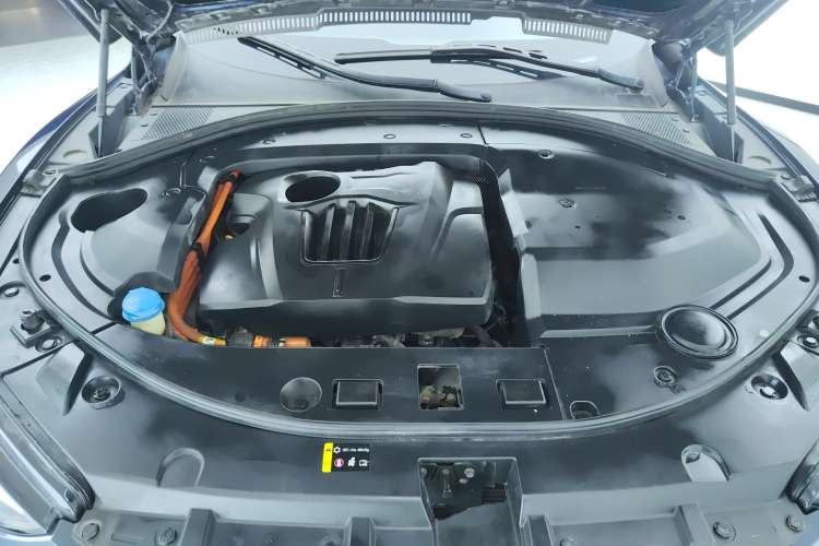 Used Wey VV7 New Energy 2020 PHEV 2.0T Flagship Model Engine Bay