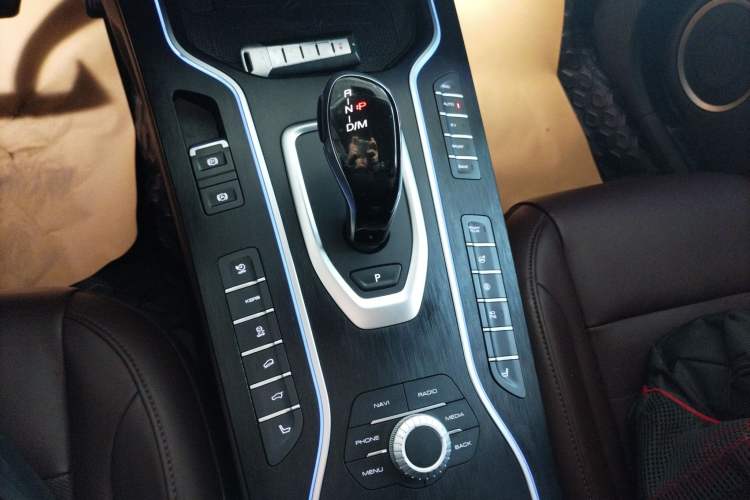 Used Wey VV7 New Energy 2020 PHEV 2.0T Flagship Model Gear Lever