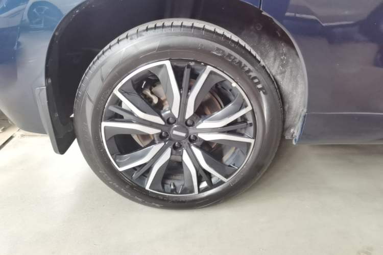 Used Wey VV7 New Energy 2020 PHEV 2.0T Flagship Model Right Rear Wheel Hub