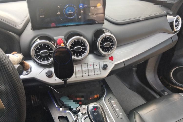 Used Wey VV7 New Energy 2020 PHEV 2.0T Flagship Model Audio And AC Panel