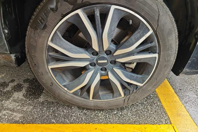 Used Wey VV7 New Energy 2020 PHEV 2.0T Luxury Model Right Front Wheel Hub