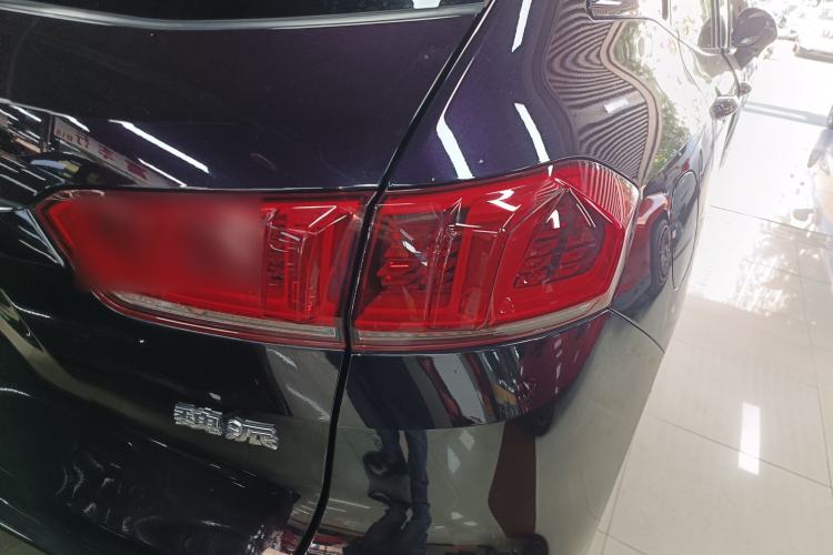 Used Wey VV7 New Energy 2020 PHEV 2.0T Flagship Model Exterior 6