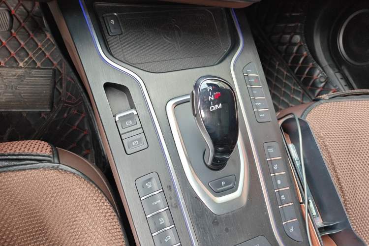 Used Wey VV7 New Energy 2020 PHEV 2.0T Flagship Model Gear Lever