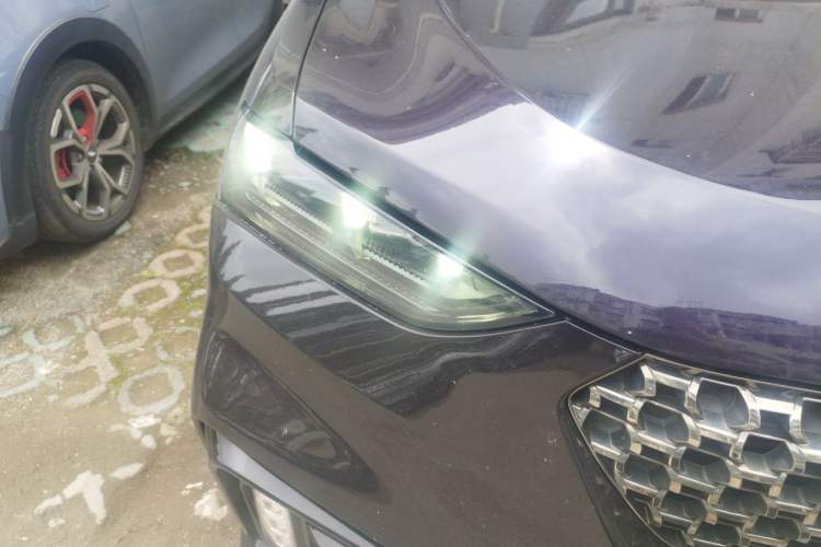 Used Wey VV7 New Energy 2020 PHEV 2.0T Flagship Model Right Front Headlight