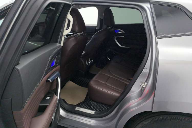Used Wey VV7 New Energy 2020 PHEV 2.0T Flagship Model Right Rear Seat