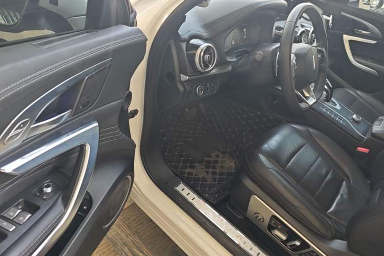 Used Wey VV7 New Energy 2020 PHEV 2.0T Flagship Model Driver Seat