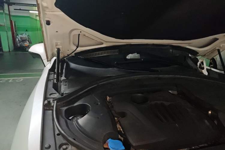 Used Wey VV7 New Energy 2020 PHEV 2.0T Flagship Model Engine Bay Right
