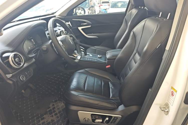 Used Wey VV7 New Energy 2020 PHEV 2.0T Flagship Model Left Front Seat