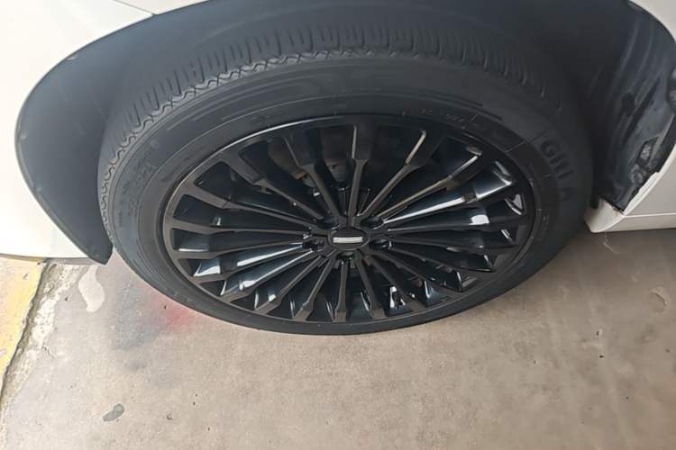 Used Wey VV7 New Energy 2020 PHEV 2.0T Flagship Model Left Front Wheel Hub