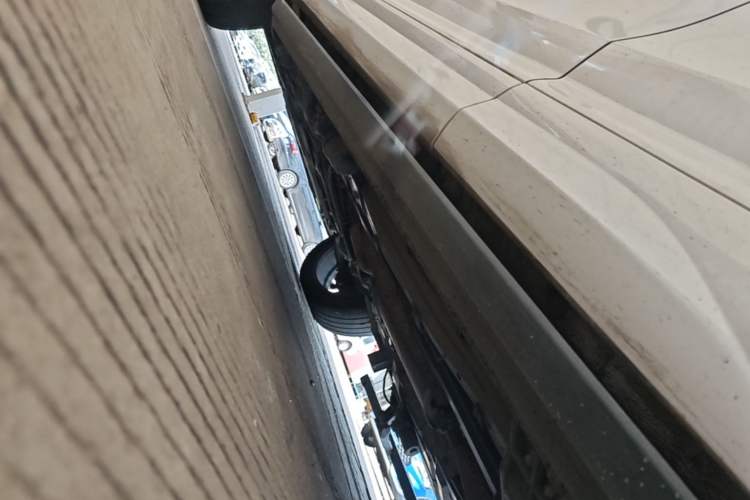 Used Wey VV7 New Energy 2020 PHEV 2.0T Flagship Model Left Side Sill