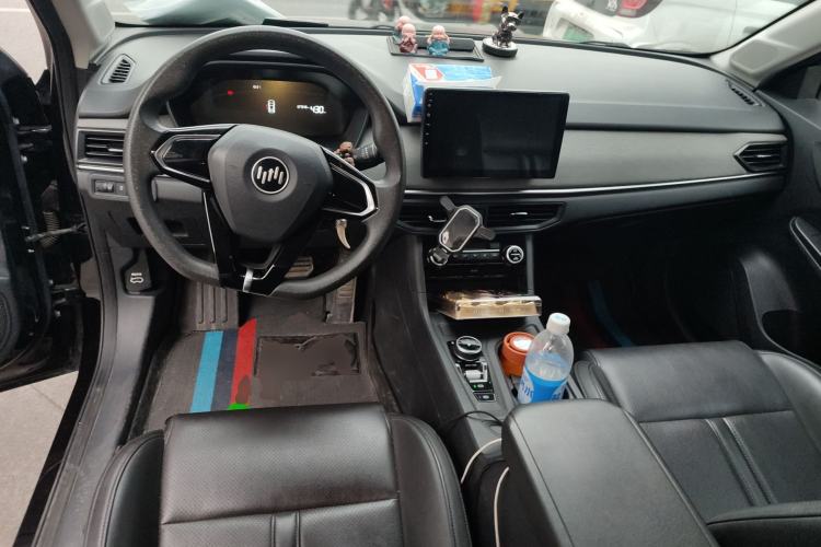 Used WM Motor E.5 2021 500 Ji Ke Xing Center Console