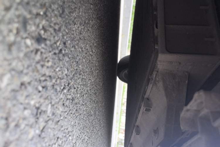 Used WM Motor E.5 2021 400 Ji Ke Xing Chassis Front Left