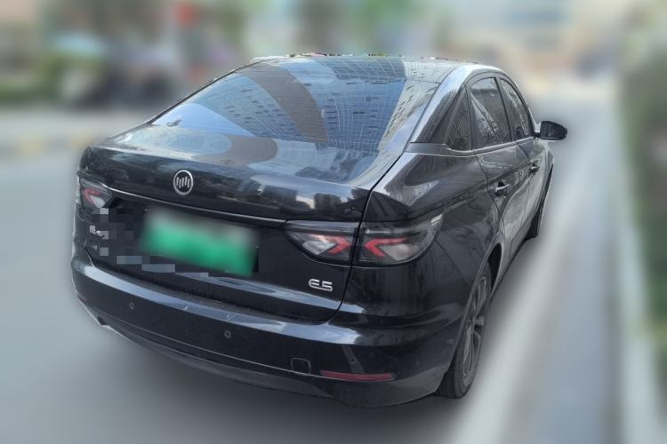 Used WM Motor E.5 2021 400 Ji Ke Xing Rear Right 45 Deg