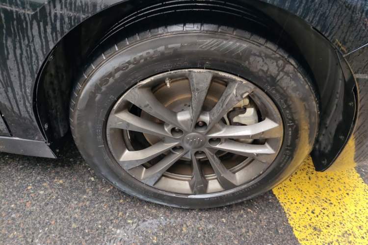 Used WM Motor E.5 2021 500 Ji Ke Xing Right Front Wheel Hub