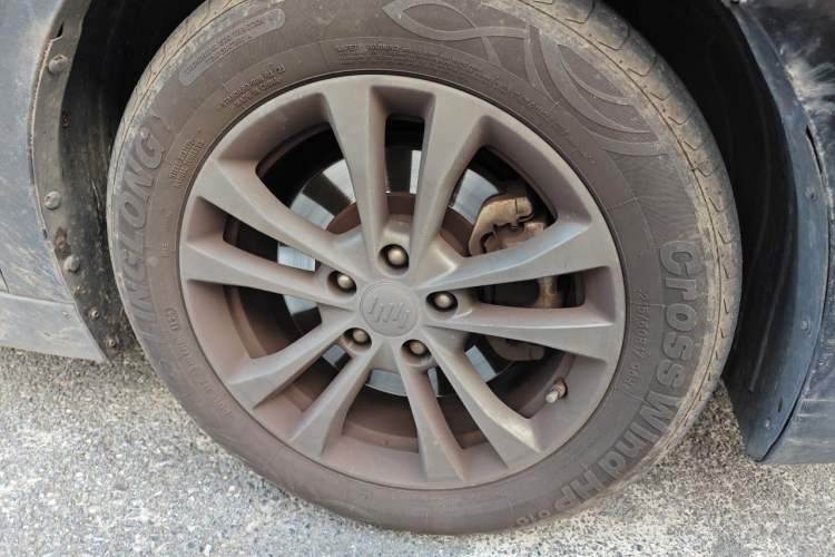 Used WM Motor E.5 2021 500 Ji Ke Xing Right Front Wheel Hub
