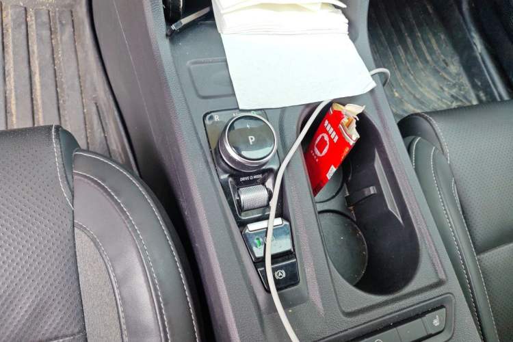 Used WM Motor E.5 2021 500 Smart Journey Gear Lever