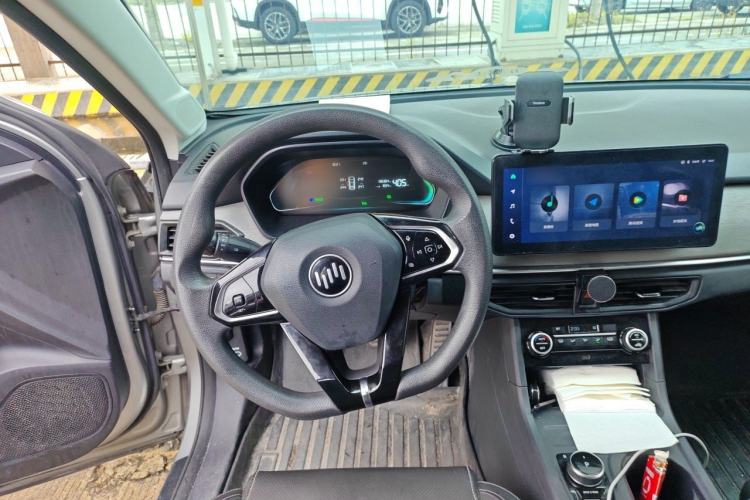 Used WM Motor E.5 2021 500 Smart Journey Steering Wheel